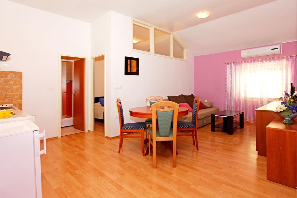 Guest House Kod Peskarije Vela Luka Room photo